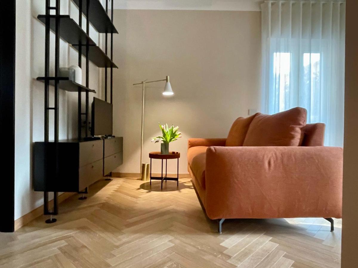 Ca Bela - Moscova Lägenhet Milano Exteriör bild