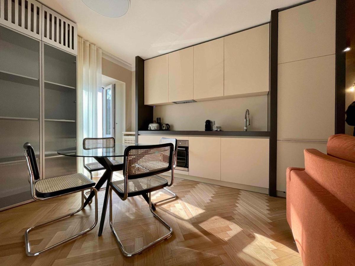 Ca Bela - Moscova Lägenhet Milano Exteriör bild